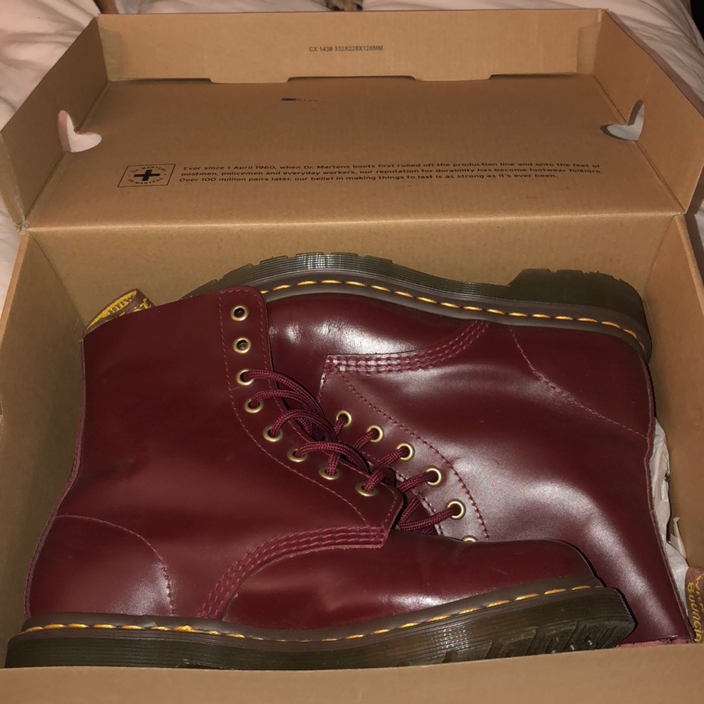 🍒 Cherry Dr. Martens 🍒